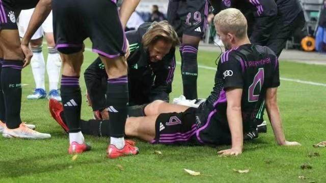 1698967801446091213.jpg 019f1664da56a9d69f30827402e6d98.jpg